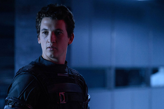 Reed Richards (Miles Teller) sucht einen Weg, Materie und Mensch zu teleportieren. (© Constantin Film)