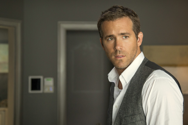 Unter neuer Identität (Ryan Reynolds) startet Hale in sein neues Leben - aber nicht ganz ohne Nebenwirkungen... (© Concorde Home Entertainment)