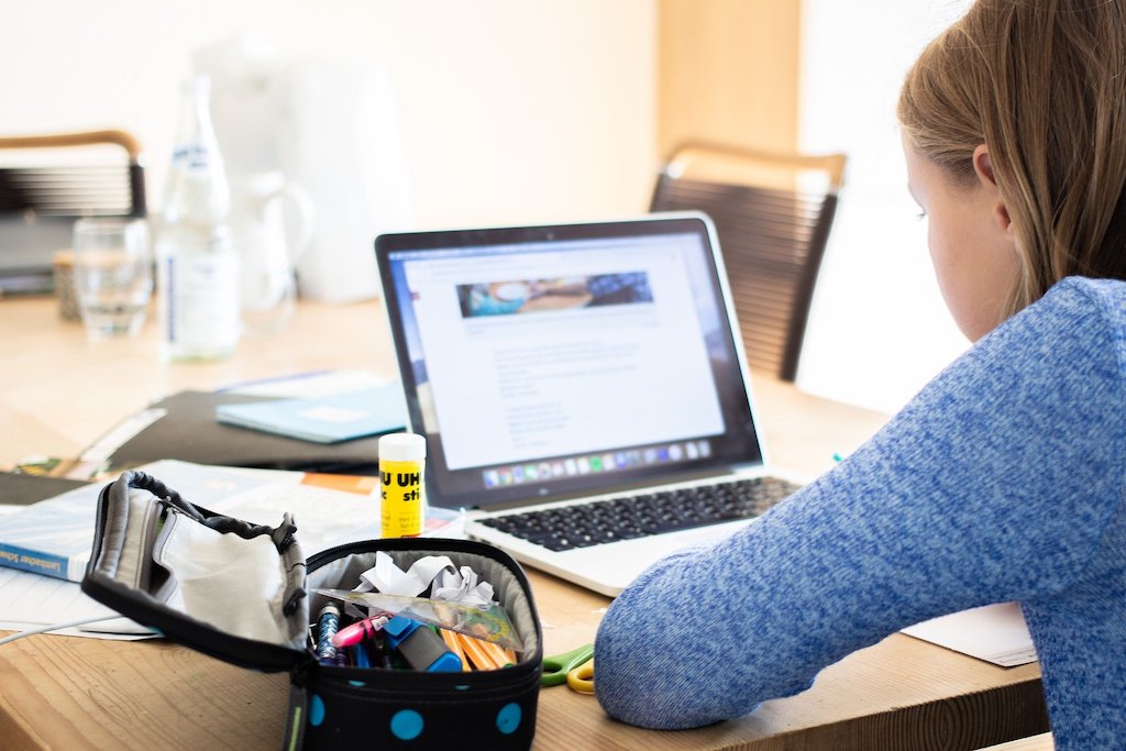 "Digitales Klassenzimmer" Stellt Schulen Vor Herausforderung » Lite ...