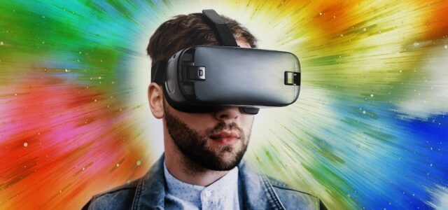 Wearables, VR-Brillen & Co.: Die besten Tech-Geschenkideen für Teenager