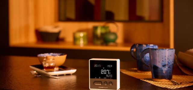 Smart zum angenehmen Wohlfühlklima – Die neuen smarten Thermostate pure und classic von Home Pilot