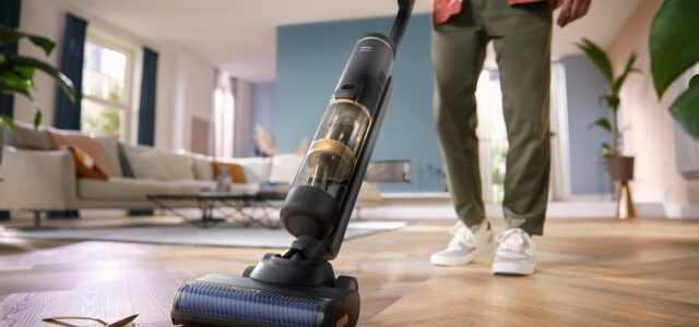 Verwöhnprogramm für jeden Fußboden – mit dem Philips AquaTrio 7000